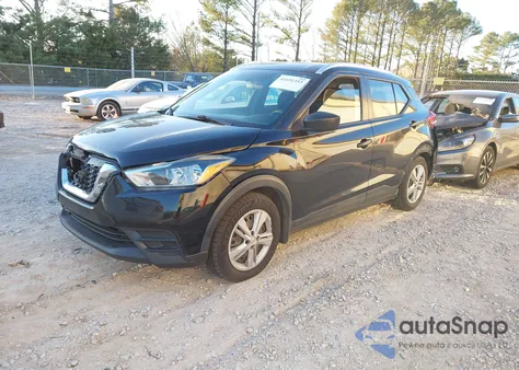 2018 Nissan Kicks S z USA, uszkodzony, nr VIN 3N1CP5CUXJL533646